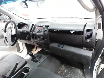 Здавання транспортного засобу nissan navara pick-up (d40m) doble cab fe 4x4 року 2013 потужний yd25ddti