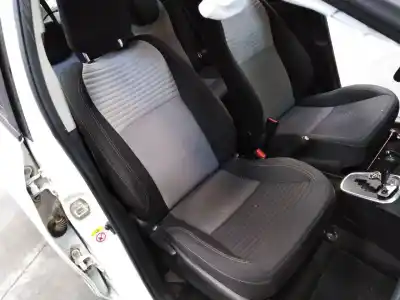 Veículo de Sucata toyota yaris hybrid active do ano 2019 alimentado 1nzfxe