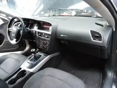 Veículo de Sucata audi a5 sportback (8t) 2.0 tdi (105kw) do ano 2011 alimentado caga