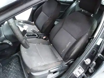 Veicolo di demolizione skoda octavia combi (5e5) active dell'anno 2015 alimentato cxxa