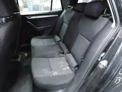 Veicolo di demolizione skoda octavia combi (5e5) active dell'anno 2015 alimentato cxxa