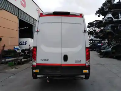 Verschrottungsfahrzeug iveco                                              daily furgón                                                                                                                                                                                                                                               fg h2 33 s ... v batalla 3520                                                                                                                                                                                                                              des jahres 2019 angetrieben f1agl411s