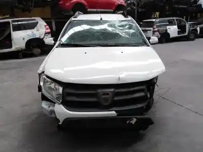 Veículo de Sucata dacia sandero stepway do ano 2016 alimentado h4b408