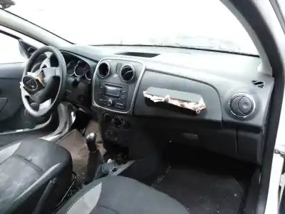 Veículo de Sucata dacia sandero stepway do ano 2016 alimentado h4b408