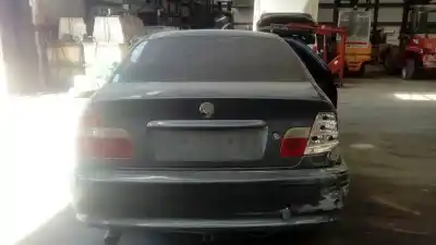 Vehículo de desguace bmw serie 3 berlina (e46) 320d del año 2002 con motor 204d4d