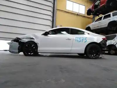 Scrapping Vehicle renault laguna coupe gt of the year 2009 powered v9x891