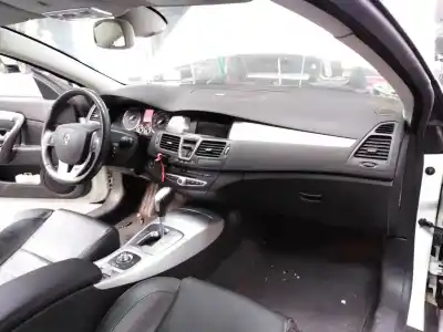 Scrapping Vehicle renault laguna coupe gt of the year 2009 powered v9x891