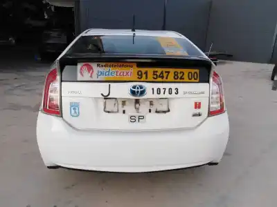 Sloopvoertuig toyota prius (nhw30) plug-in hybrid advance van het jaar 2014 aangedreven 2zrfxe