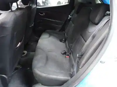 Veículo de Sucata renault clio iv societé do ano 2014 alimentado h4b400