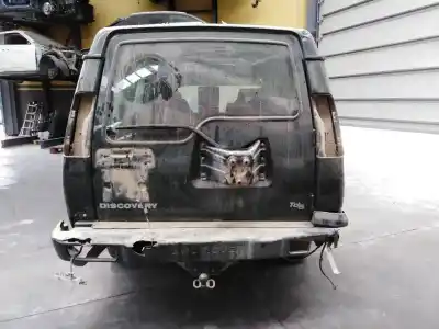 Véhicule à la ferraille land rover discovery (lt) td5 de l'année 1999 alimenté 15p