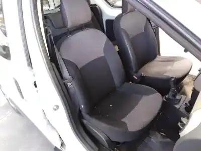 Здавання транспортного засобу dacia dokker stepway року 2014 потужний k9k612