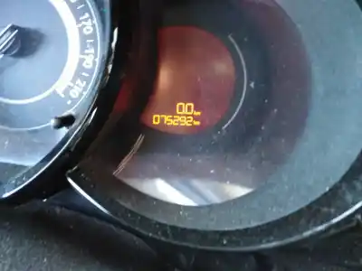 Veicolo di demolizione citroen c3 collection dell'anno 2015 alimentato hm01