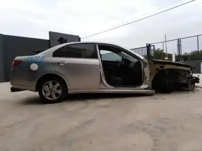 Veículo de Sucata chevrolet epica lt do ano 2007 alimentado z20s