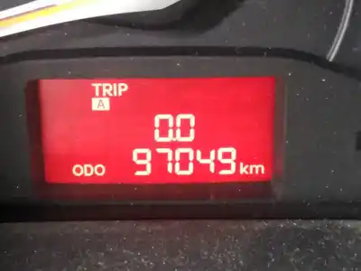 Veículo de Sucata kia rio concept do ano 2014 alimentado g4la