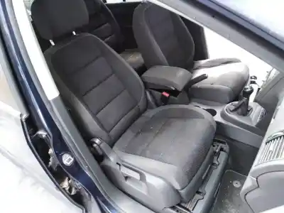 Scrapping Vehicle volkswagen touran (1t3) highline of the year 2015 powered cfhc