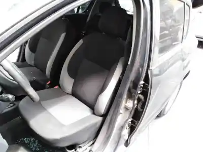 Scrapping Vehicle dacia sandero stepway of the year 2016 powered h4b408