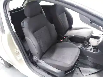 Veicolo di demolizione opel corsa d cosmo dell'anno 2008 alimentato z13dtj