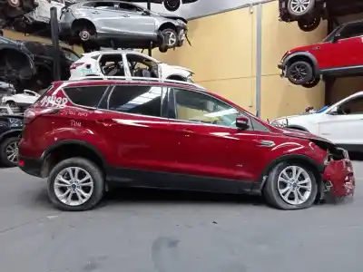Здавання транспортного засобу ford                                               kuga (cbs)                                                                                                                                                                                                                                                 titanium року 2016 потужний t7ma