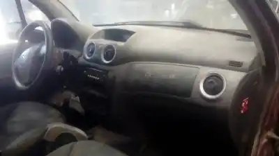 Veículo de Sucata citroen c3 1.1 collection do ano 2006 alimentado hfx