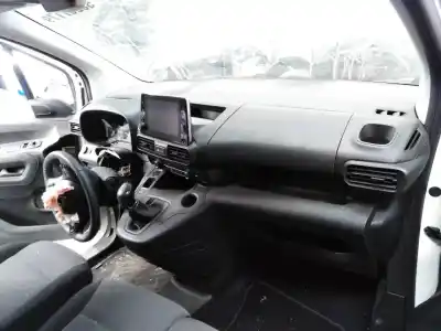 Scrapping Vehicle opel combo life edition of the year 2020 powered yh01