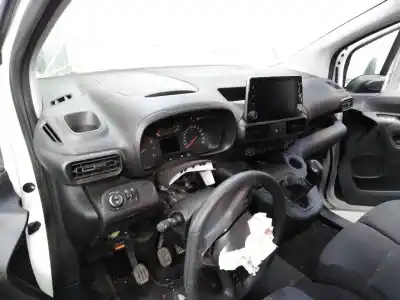 Scrapping Vehicle opel combo life edition of the year 2020 powered yh01