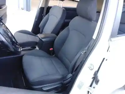 Veículo de Sucata kia carens ( ) drive do ano 2014 alimentado d4fd