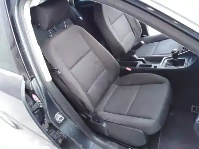 Veículo de Sucata audi a4 berlina (8e) 2.0 tdi 16v (103kw) do ano 2005 alimentado blb