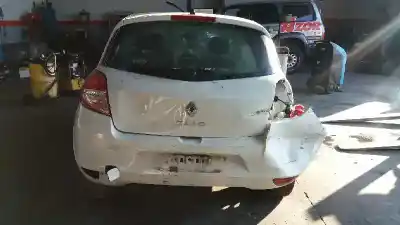 Veículo de Sucata renault clio iii authentique do ano 2007 alimentado k9k766