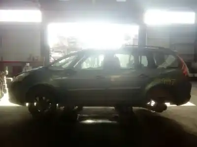 Veículo de Sucata citroen c4 picasso cool do ano 2007 alimentado 9hz