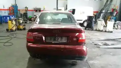 Veículo de Sucata audi a4 berlina (b5) 1.8 t do ano 1999 alimentado aeb