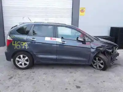 Veículo de Sucata honda fr-v (be) 2.2 i ctdi (be5) do ano 2006 alimentado n22a1