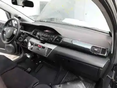 Veículo de Sucata honda fr-v (be) 2.2 i ctdi (be5) do ano 2006 alimentado n22a1