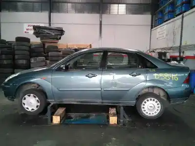 Véhicule à la ferraille FORD FOCUS BERLINA (CAK) Ambiente de l'année 2002 alimenté C9DB