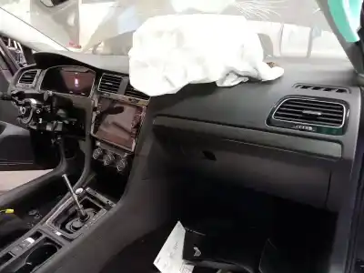 Hurda Aracı volkswagen                                         golf vii lim. (bq1)                                                                                                                                                                                                                                        sport                                                                                                                                                                                                                                                      yılın 2016 güçlü dfga