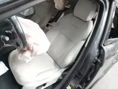 Veículo de Sucata land rover evoque pure do ano 2017 alimentado 204dtd