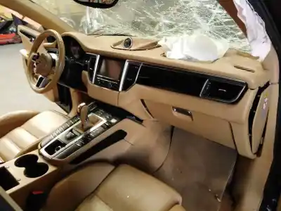 Здавання транспортного засобу porsche macan (typ ) s diesel року 2014 потужний mctba