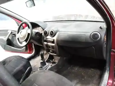 Veículo de Sucata dacia sandero laureate do ano 2012 alimentado k7m818