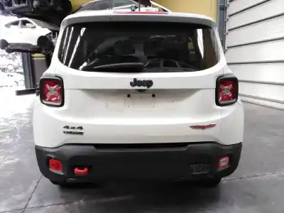 Veículo de Sucata jeep renegade trailhawk 4wd do ano 2015 alimentado 55263088