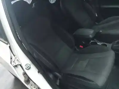 Scrapping Vehicle hyundai i30 (gd) trend of the year 2012 powered d4fb