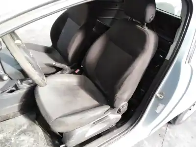 Veicolo di demolizione opel                                               corsa d                                                                                                                                                                                                                                                    cosmo                                                                                                                                                                                                                                                      dell'anno 2011 alimentato z13dtj