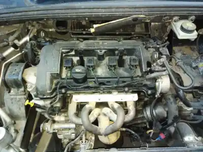 Véhicule à la ferraille peugeot 308 confort de l'année 2007 alimenté 8fs