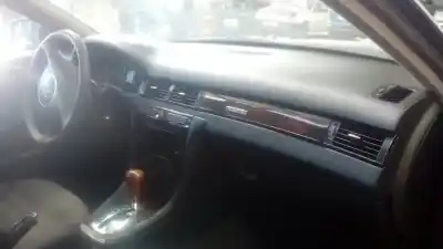 Vehicul casat audi a6 c5 avant (4b5, 4b6) 2.5 tdi al anului 2001 alimentat ake