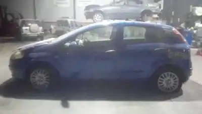 Scrapping Vehicle fiat punto (evo) (199) dynamic of the year 2009 powered 350a1000