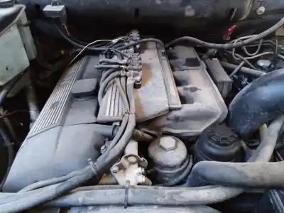 Veículo de Sucata bmw x5 (e53) 3.0i do ano 2004 alimentado 306s3