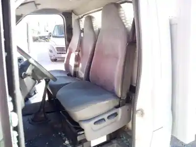 Scrapping Vehicle ford transit caja cerrada, larga (fy) (2000 =>) ft 330 2.4 of the year 2002 powered dofa