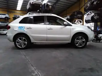 Здавання транспортного засобу renault koleos dynamique року 2010 потужний 