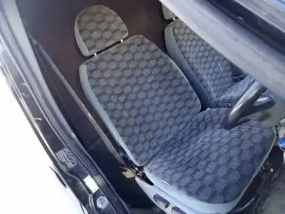 Veículo de Sucata ford transit caja cerrada ´06 ft 350 el (extralargo) lkw (camion) do ano 2008 alimentado uhfb