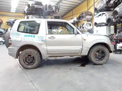Scrapping Vehicle mitsubishi montero (v60/v70) 3.2 di-d avance of the year 2000 powered 4m41