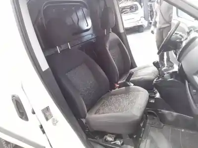 Здавання транспортного засобу opel combo d kasten l1h1 2.4t року 2013 потужний a13fd