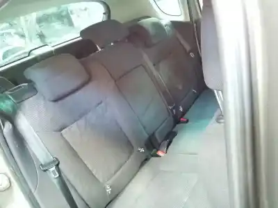 Sloopvoertuig peugeot 3008 active van het jaar 2011 aangedreven 9hr